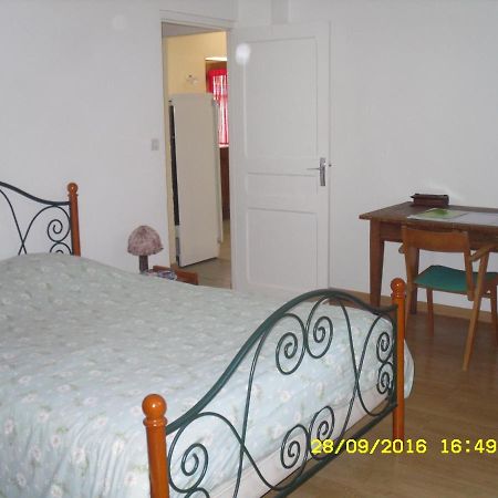 Maison - Chambre D'Hote Situee Au Coeur D Asfeld Exteriör bild